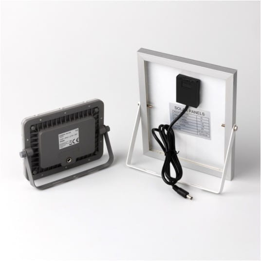 naswietlacz-led-50w-4000k-400lm-z-p-solarnym-52b76079cb3942f7b8fcc6483aecd917-80a20ec5.jpg