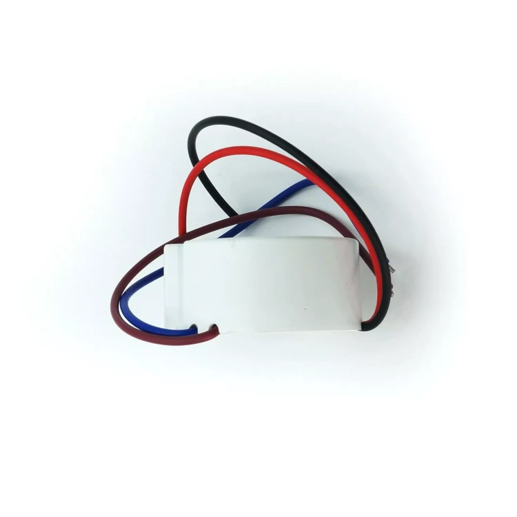 komp-zasilania-do-puszki-2-5a-30w.webp
