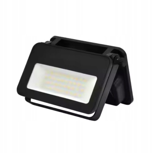 Halogen-bialy-neutralny-1500-lm-100-W-Marka-DIOLED.jpg